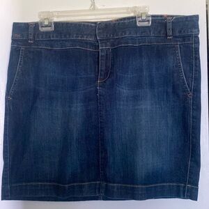 Tommy Hilfiger mini skirt